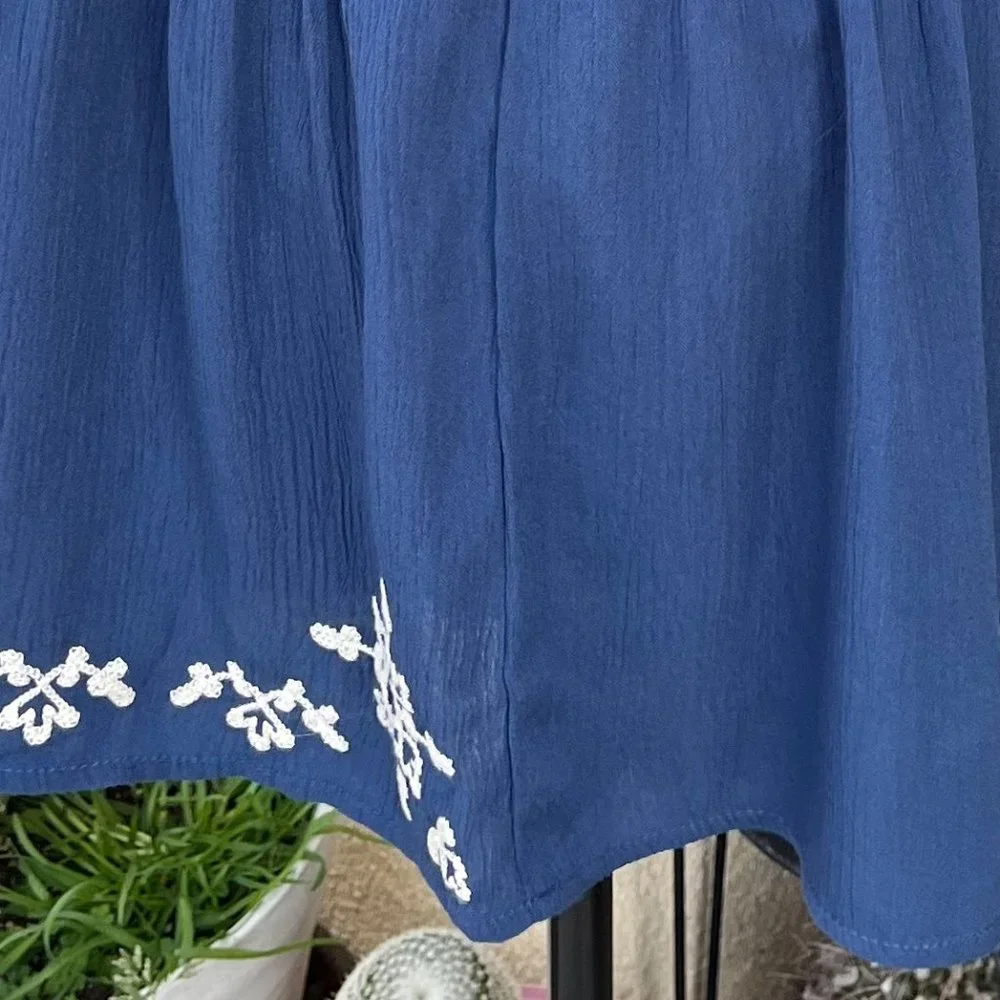 Xhilaration Blue Embroidered Romper Women Size Medium - Picture 7 of 13